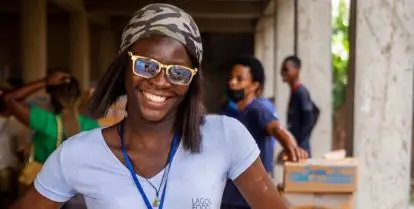 volunteer abroad experiences