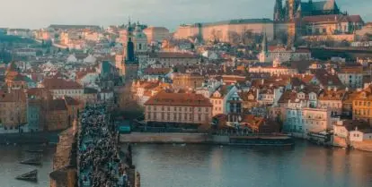 10 Best Countries & TEFL Courses to Teach English in Europe for 2025