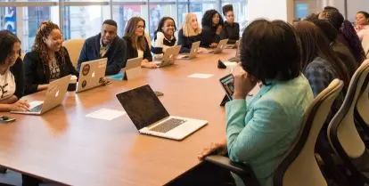 how to intern for a startup abroad