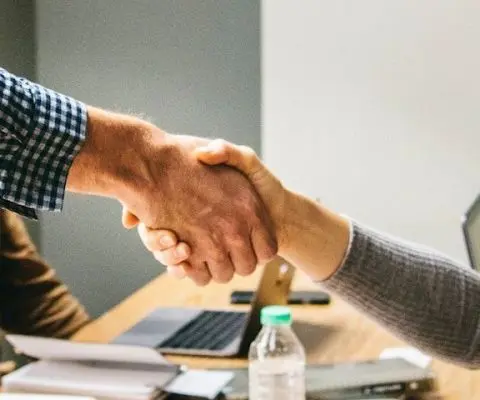 8 Awesome Cheap Internships in Spain