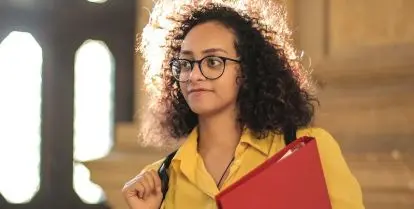 what to study to become an international aid worker