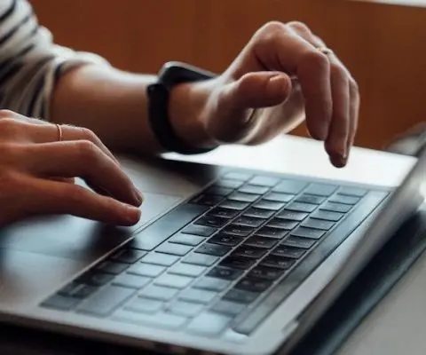 requirements to teach english online