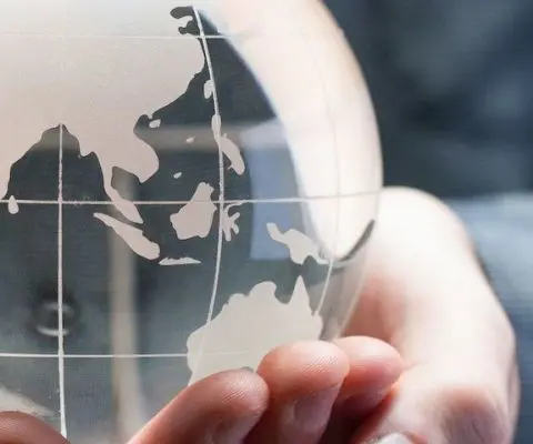 what is a remote internship