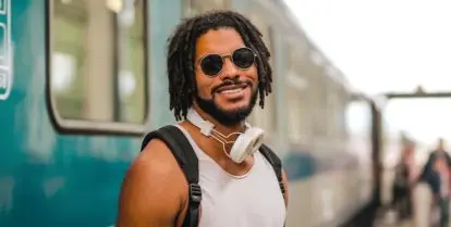 best places to study abroad for finance majors