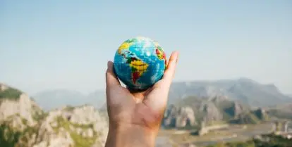 is it better to intern or volunteer abroad pre med