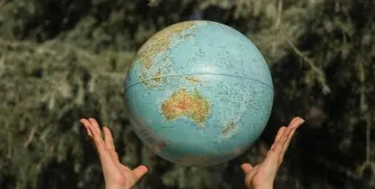 how to start a career in humanitarian aid