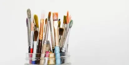 how to get an art internship